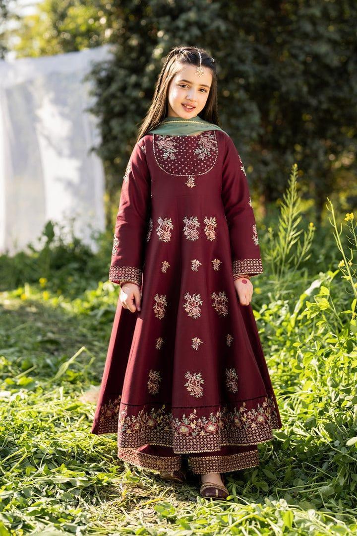 3 Pcs Girl's Lawn Embroidered Unstitched Suit